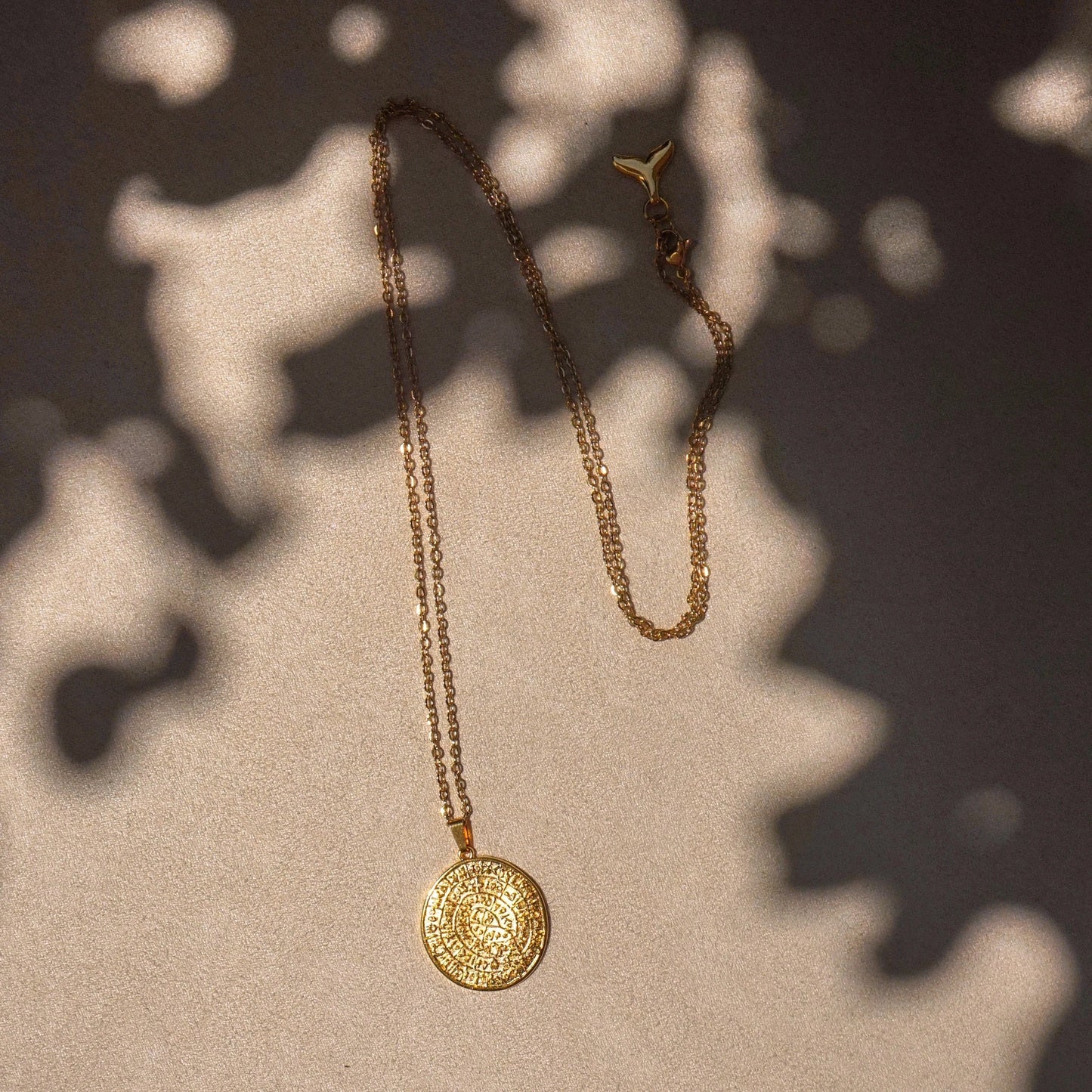 Collier Disque Phaistos Or