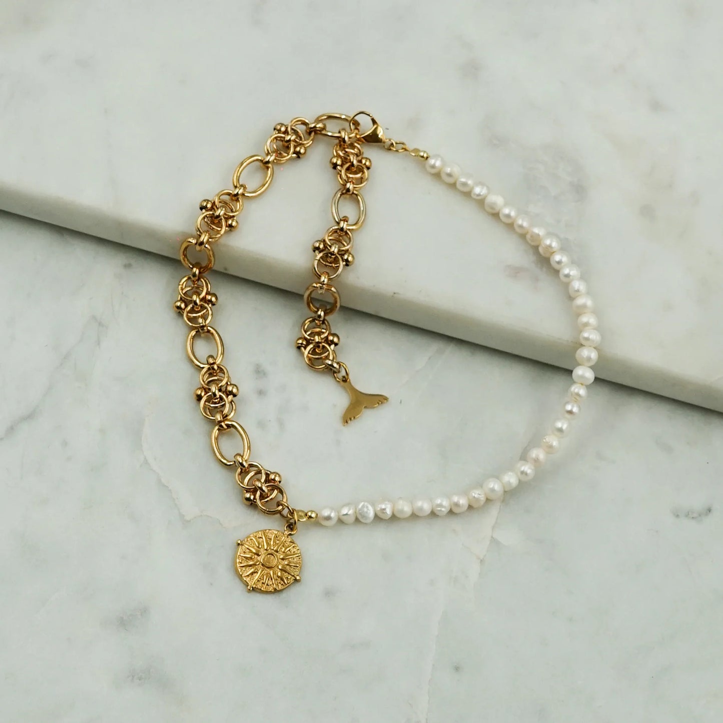 Collier Vergina & Perles