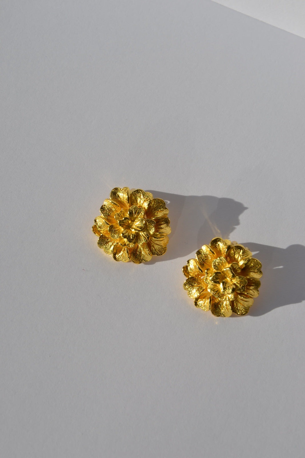Boucles d'oreilles Fleurs d'or