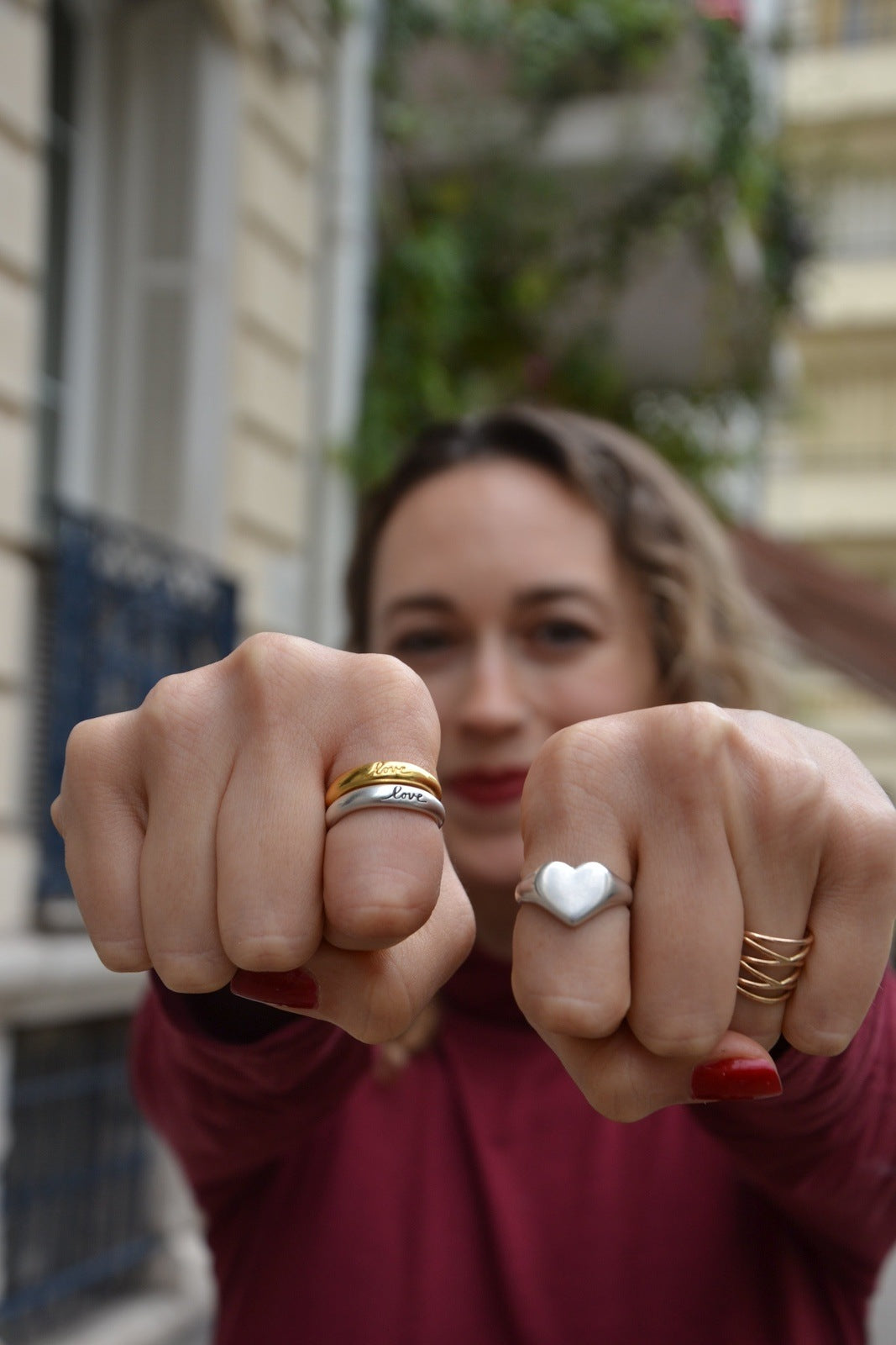 Bague en forme de coeur faite main par nos artisans. Le mot grec agapè signifie affection, amour , tendresse, dévouement.. Portez-la avec les autres bagues de la Greka et créez votre propre style "à la grecque"!