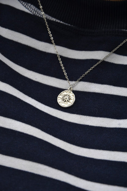 Collier Astra