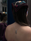 Pendentif Idole