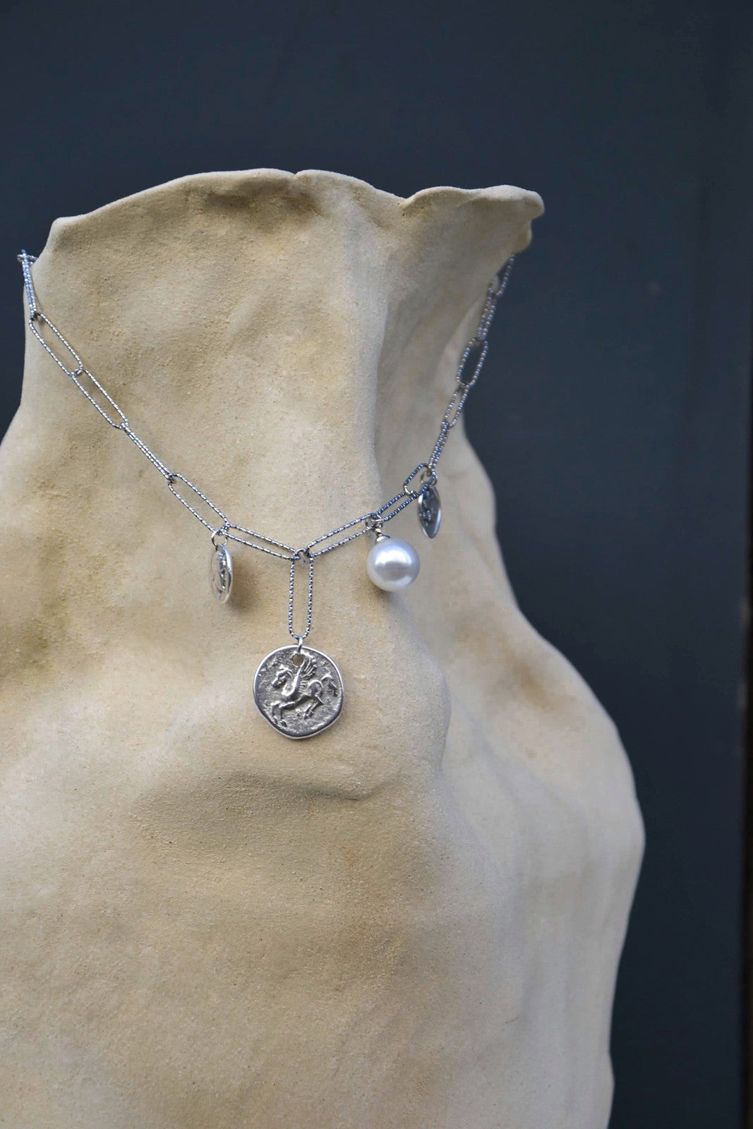 Collier Pégase