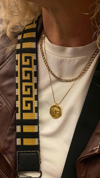 Collier Syros