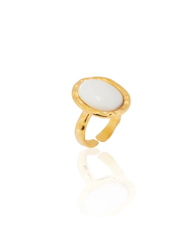 Bague Emily in Athens