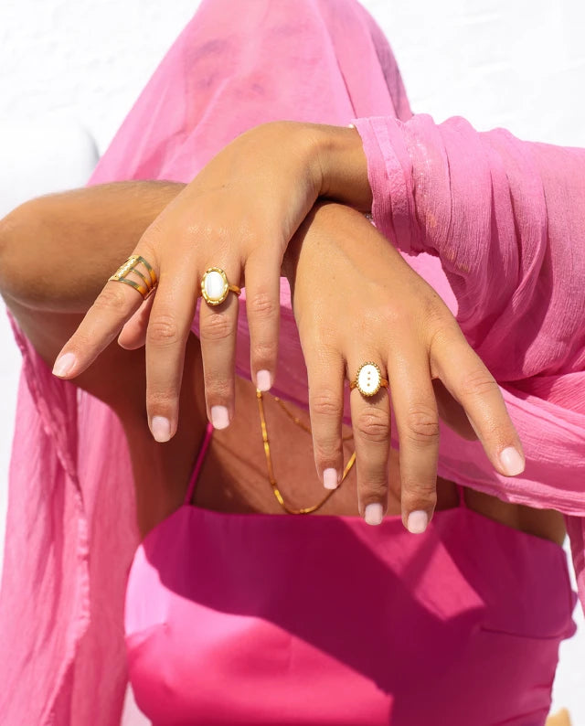 Bague Emily in Athens
